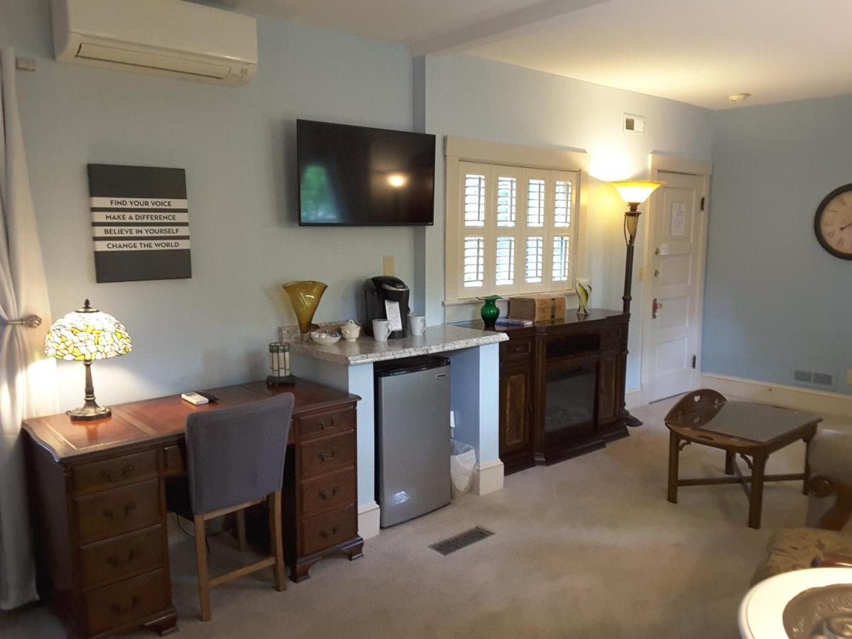 North Lodge On Oakland Bed And Breakfast 애쉬빌 외부 사진