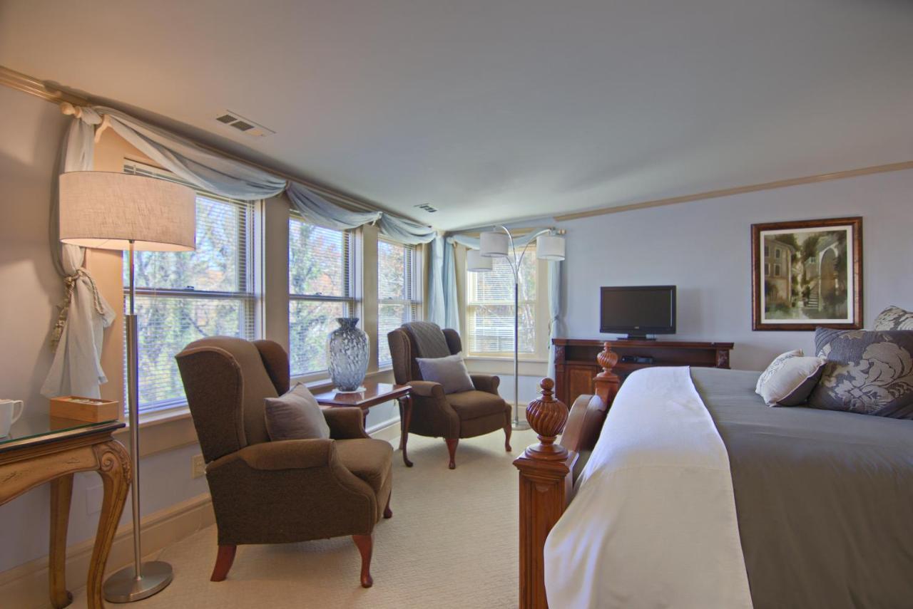 North Lodge On Oakland Bed And Breakfast 애쉬빌 외부 사진