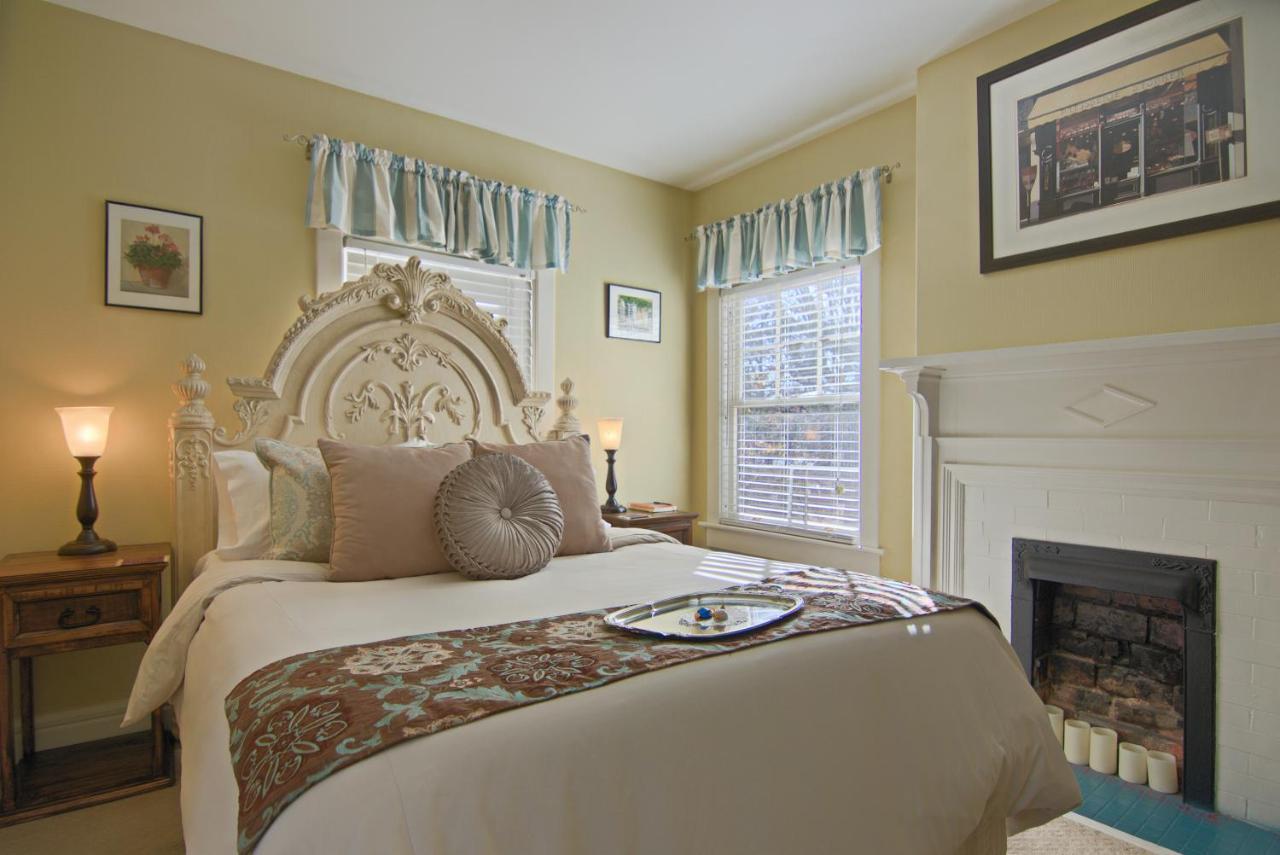 North Lodge On Oakland Bed And Breakfast 애쉬빌 외부 사진