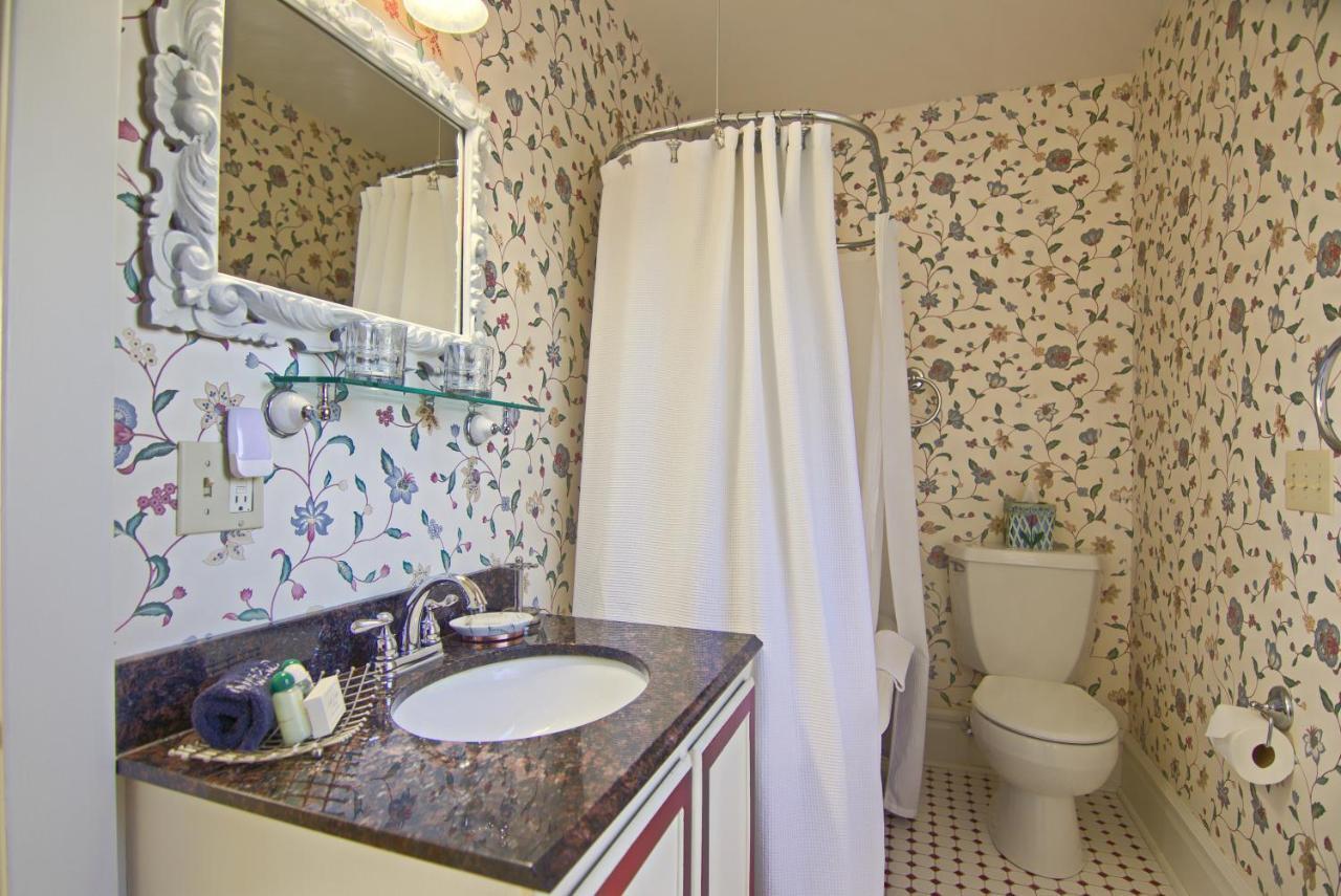 North Lodge On Oakland Bed And Breakfast 애쉬빌 외부 사진